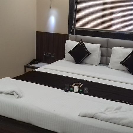 Shine Hospitality Hotel Mumbai Kültér fotó