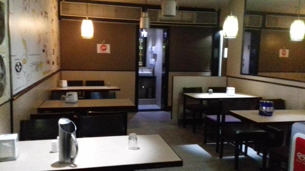 Shine Hospitality Hotel Mumbai Kültér fotó
